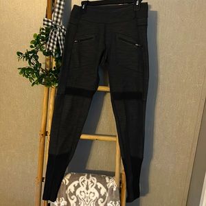 Lululemon leggings size 8